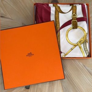 Hermes Eperon d’Or 100% Silk Scarf with box. 35”x35” square